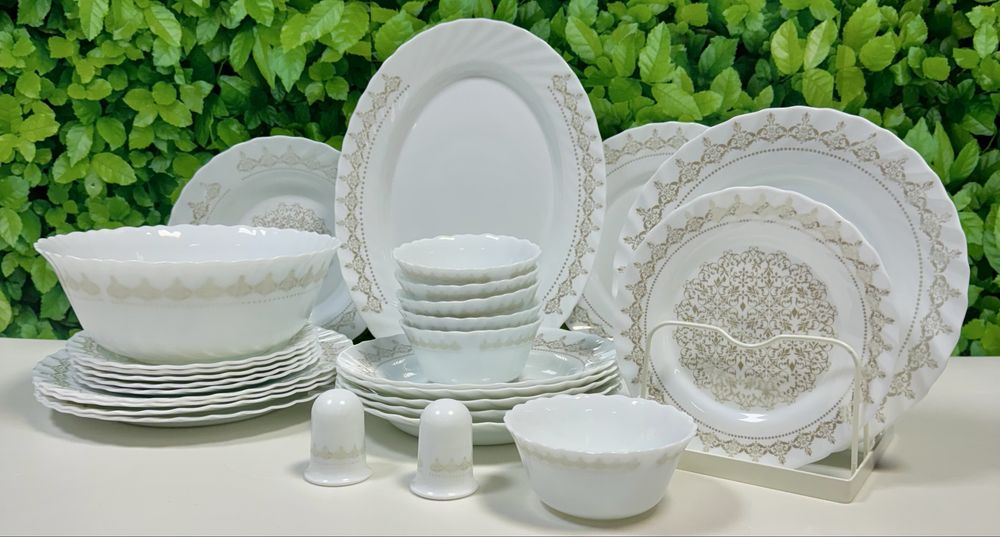 Zestaw obiadowy na 6 osób. 28el. Zastawa stołowa. Nowy