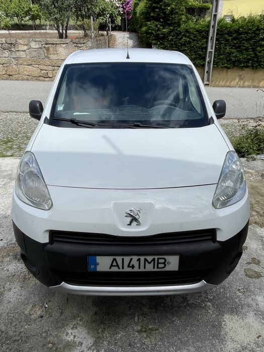 Peugeot Partner 2025