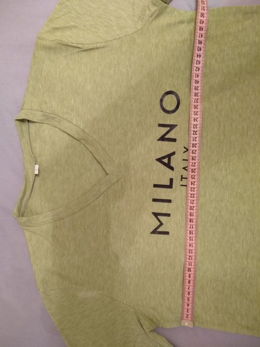 ЕФутболка  жіноча, зелена.