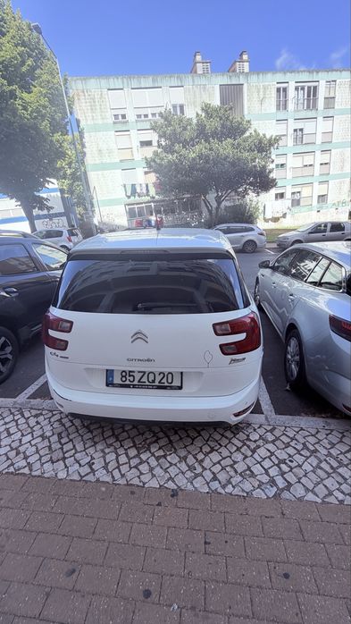 Carro cintroen grsnde picasso