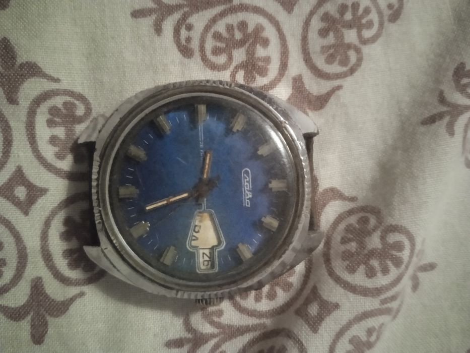 продам часи жіночі