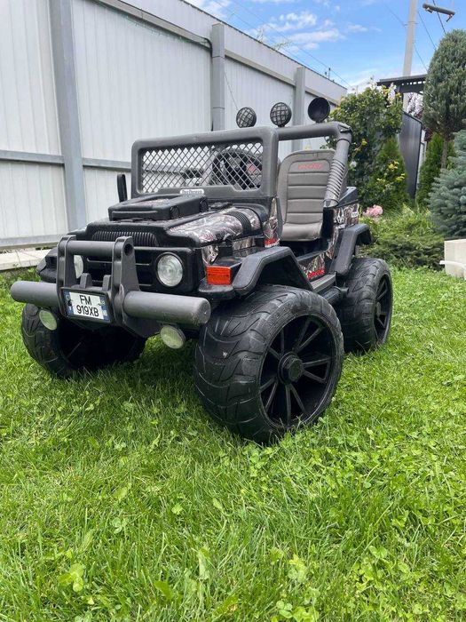 Дитячий електромобіль Peg Perego Gaucho PRO Realtree