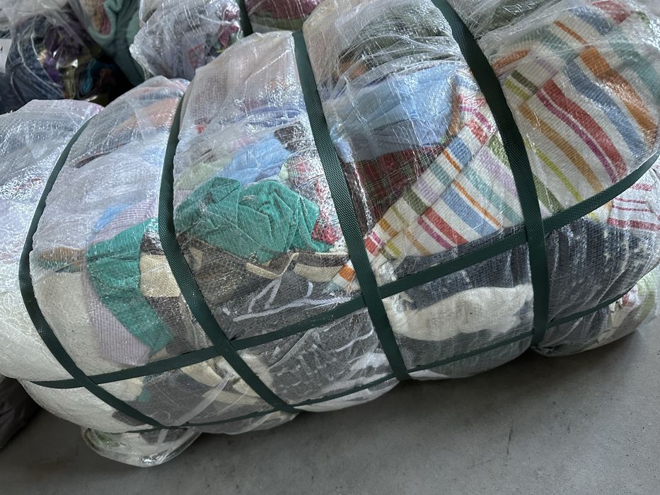 Сортований секонд-хенд оптом. Безкоштовна доставка.