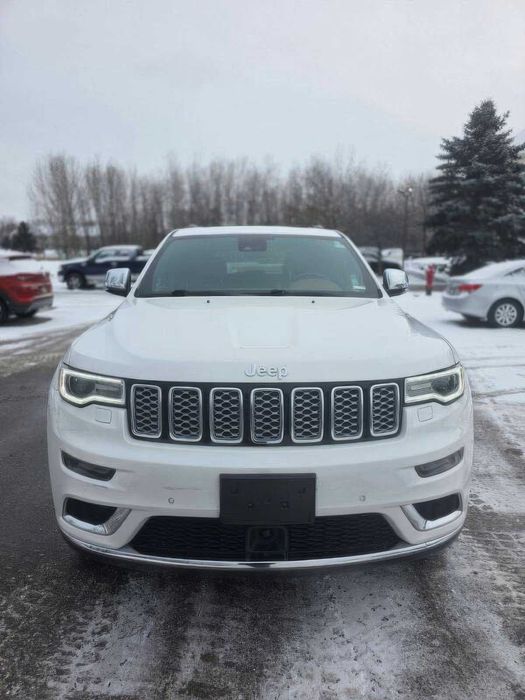 Jeep Grand Cherokee      2017