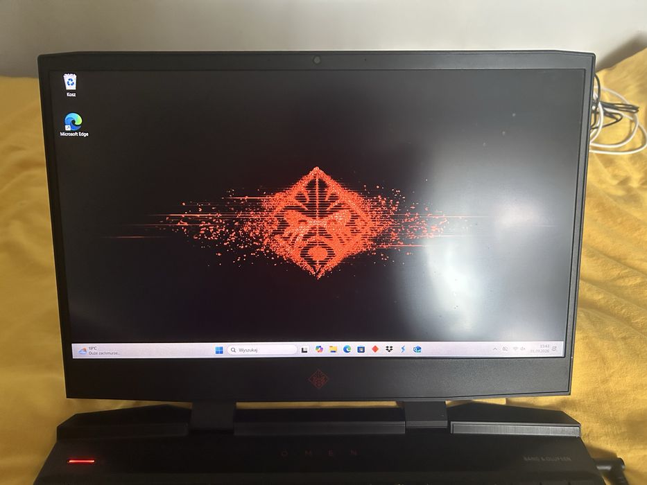 Laptop gamingowy bez baterii