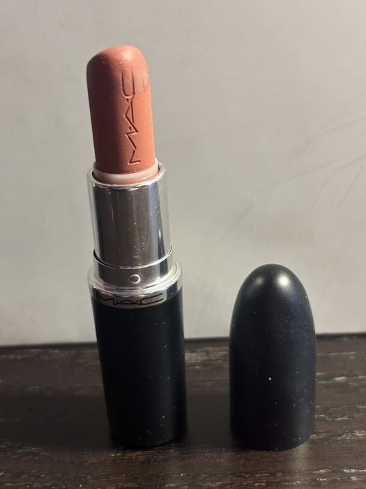 Mac Macximal Silky Matte Lipstic- Velvet Teddy - pomadka ubytkowa