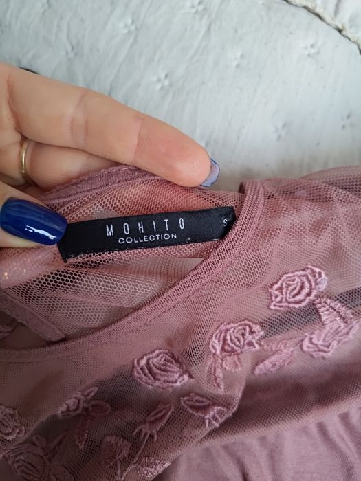 Bluzka Koronkowa z falbanką mohito S