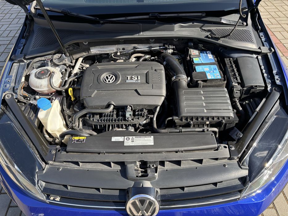 Volkswagen Golf 7.5 R