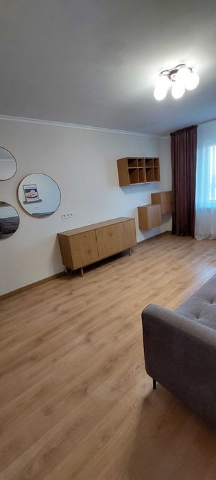 Сдам 2-ух комнатную квартиру в новом доме, проспект Науки,55-А.