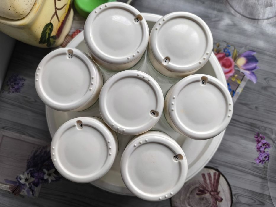 Йогуртница как новая почти не пользовались