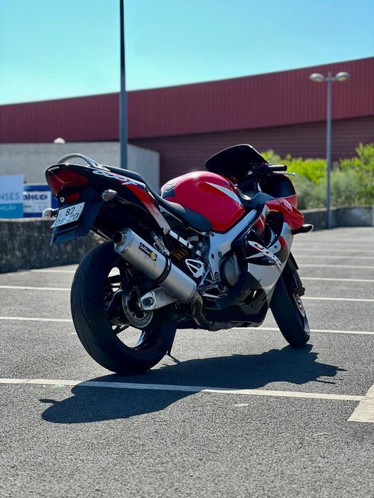 Honda CBR 600 F4i - 7000km