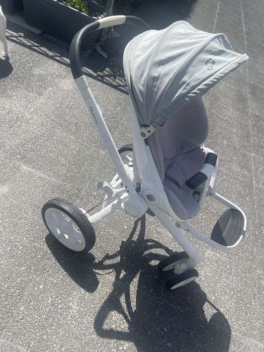 Carrinho de bebe quinny com babycock+isofix/cadeira auto