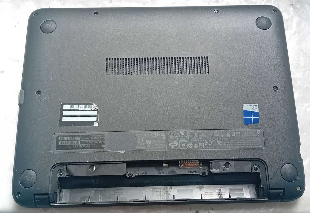 (34) laptop HP ProBook 11 G2