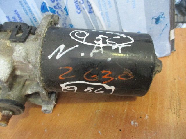 Motor limpa vidros frente NISSAN Almera Tino (V10)