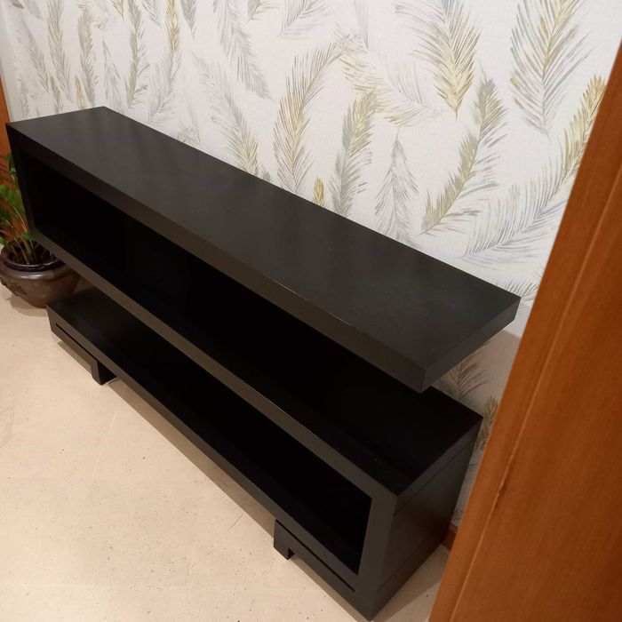 Móvel de entrada / aparador