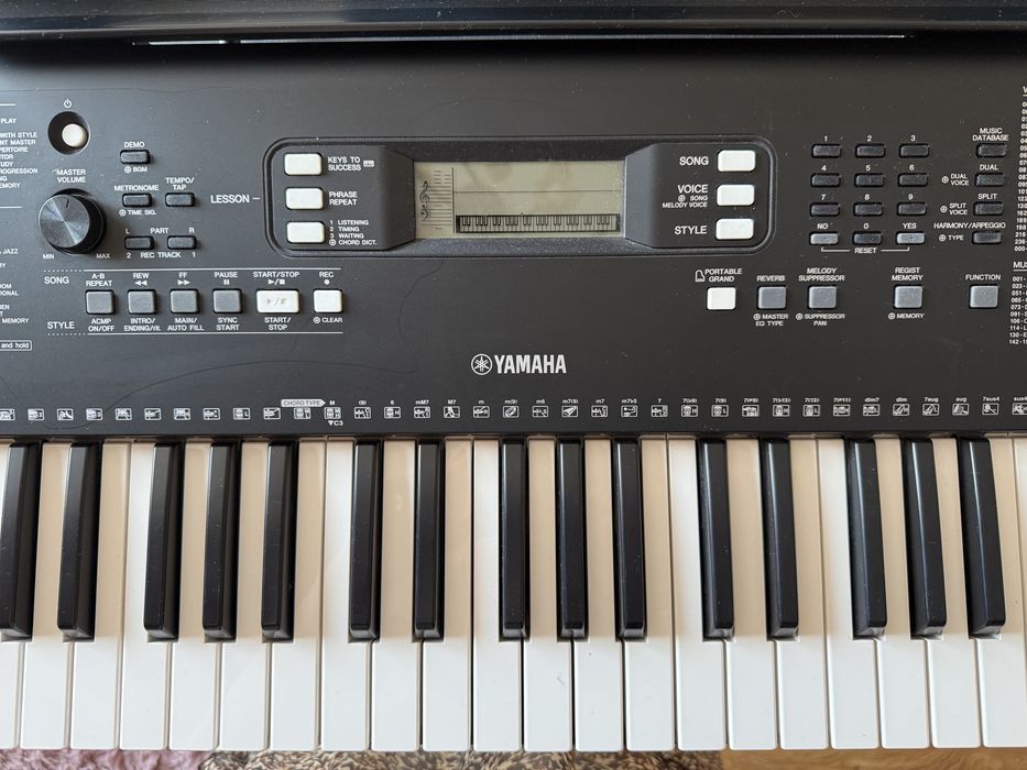 Keyboard Yamaha PSR-E363