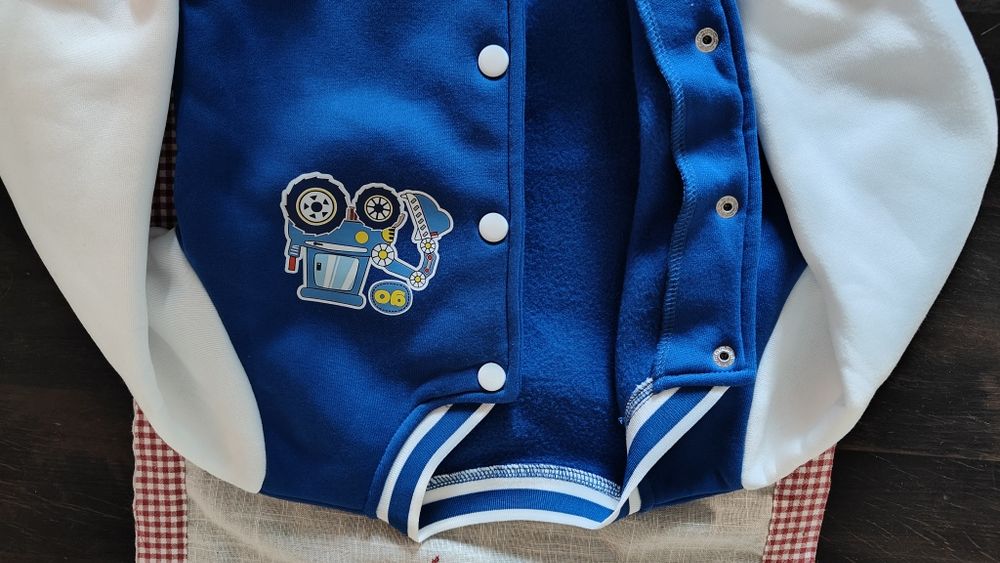 Нова тепла хлопчача бейсбольна кофтина