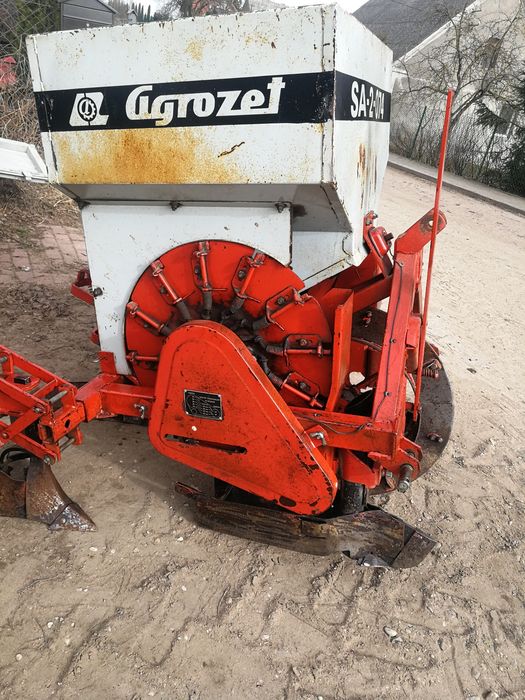 Sadzarka polska akpil /bomet czeska kopaczka elewatorowa/
