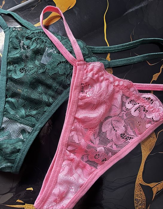 .кружевні стрінги.