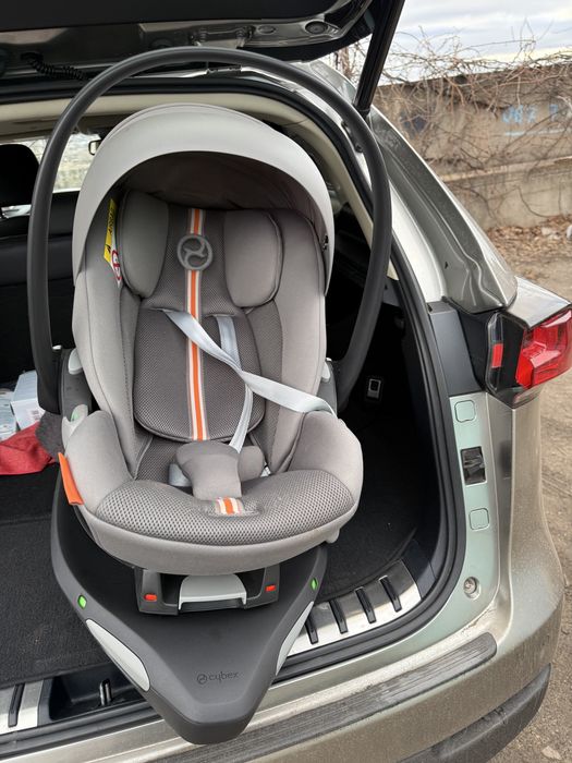 Автокрісло Cybex Cloud T i-Size + кріплення Base T Isofix
