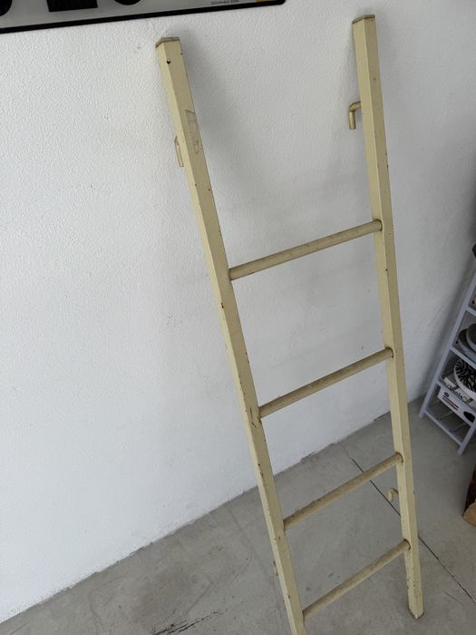 Escada ferro antiga vintage anos 80