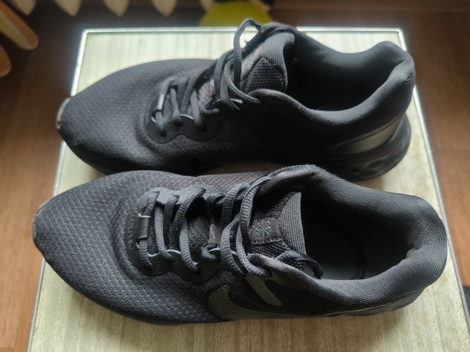 Кросівки Nike 39 розміру