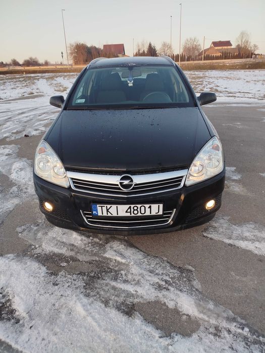 Opel Astra h 1.7cdti  cena 9000zl bez rdzy nowe świece