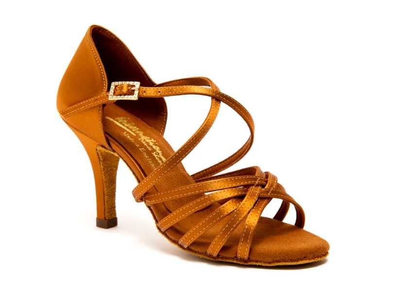 Sapatos de dança International Dance Shoes como novos