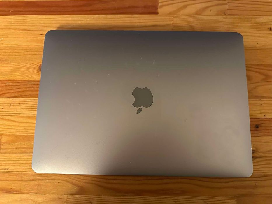 Laptopa Apple MacBook Pro 13 A1989 i5 16gb 256gb klasa B Sequoia