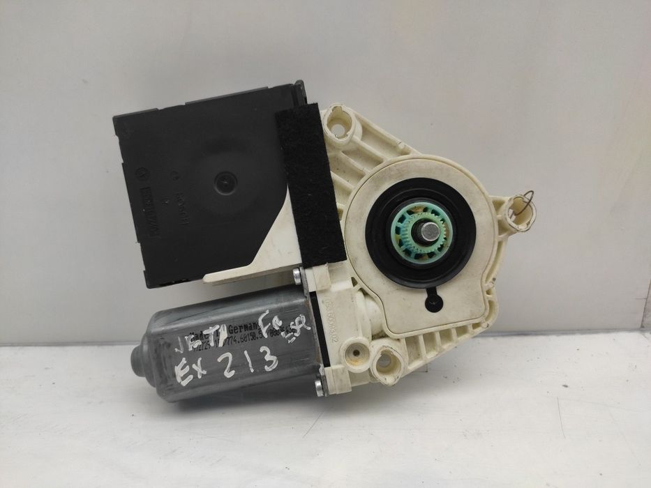 Motor vidro frente esquerdo VOLKSWAGEN Jetta III (1K2)