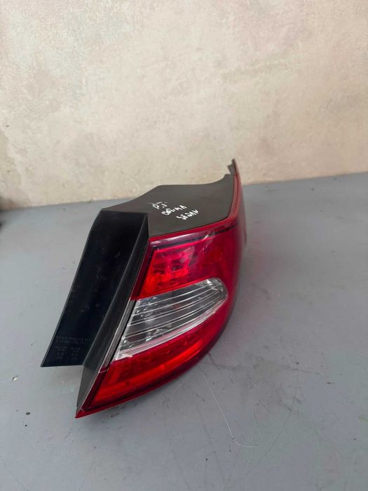 Lampa tylna prawa kia optima III sedan