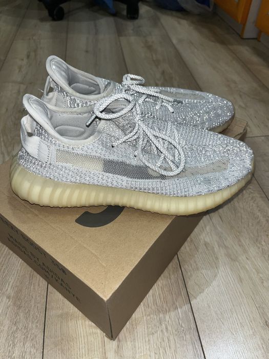 Yeezy Boost 350.