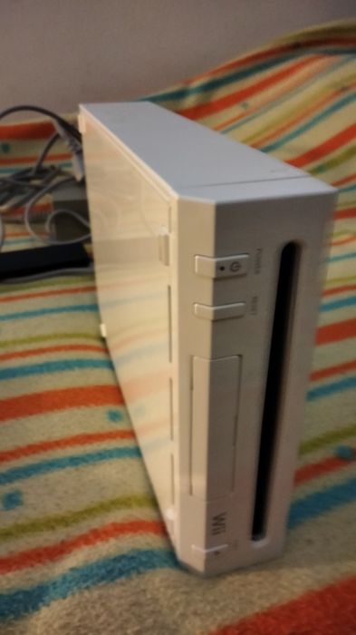 Nintendo Wii V2 (Horizontal)