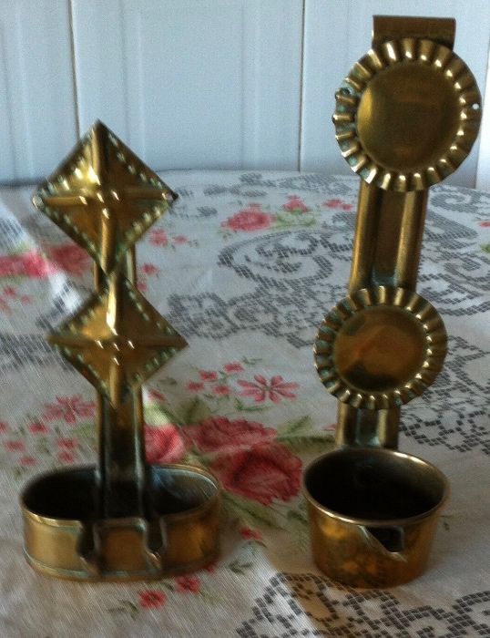 antigo conjunto de escorredores de latão