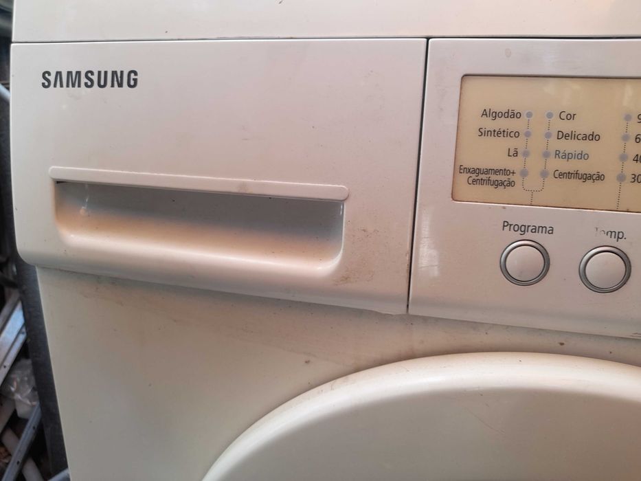 maquina de roupa Sansung 6 quilos 800 rpm  estado,nova