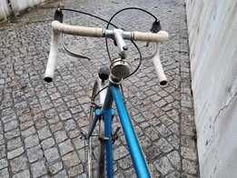 Bicicleta de estrada