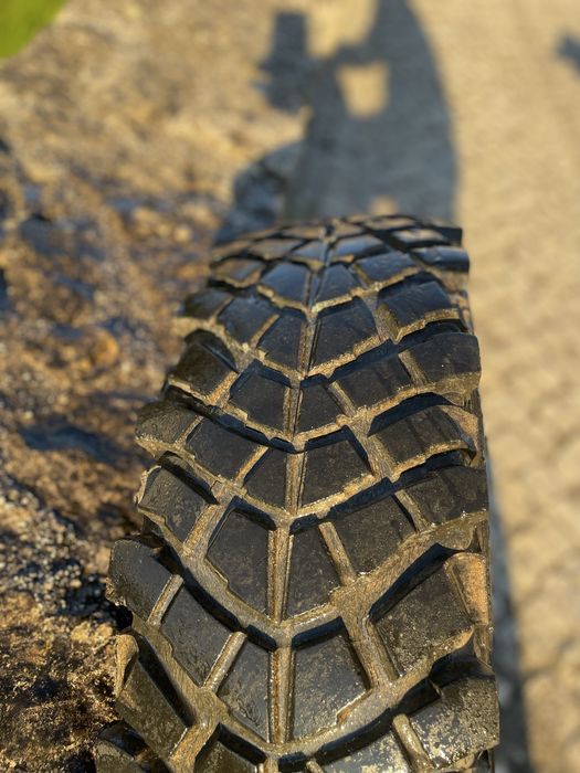 Pneus fedima para jipe