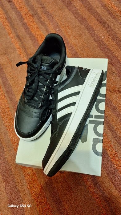 Adidas hoops 3.0 42розмір 2/3