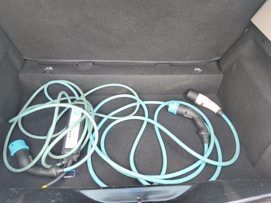 Vendo zoe 22kw bateria própria