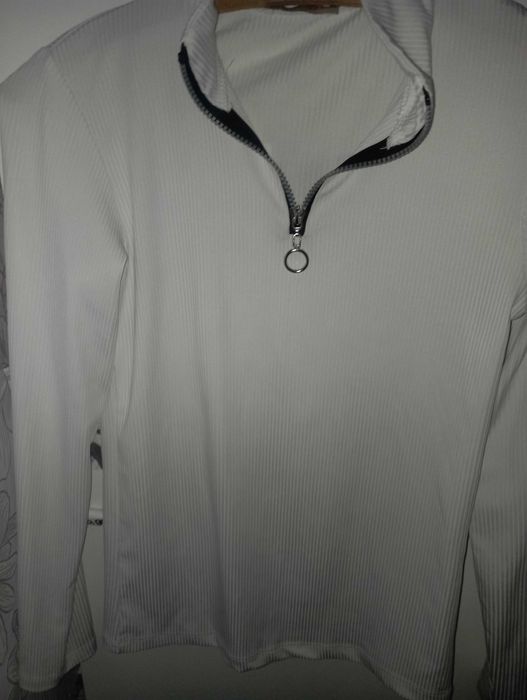 Кофта на замочку жіноча