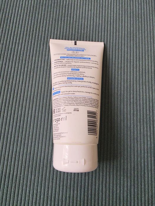 Bielenda Skin Academy Solution Żel do Mycia Twarzy Nawilżająco-oczyszczający - 150 ml