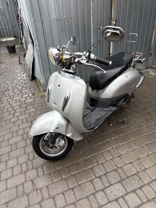 Продам ретро скутер 125куб.