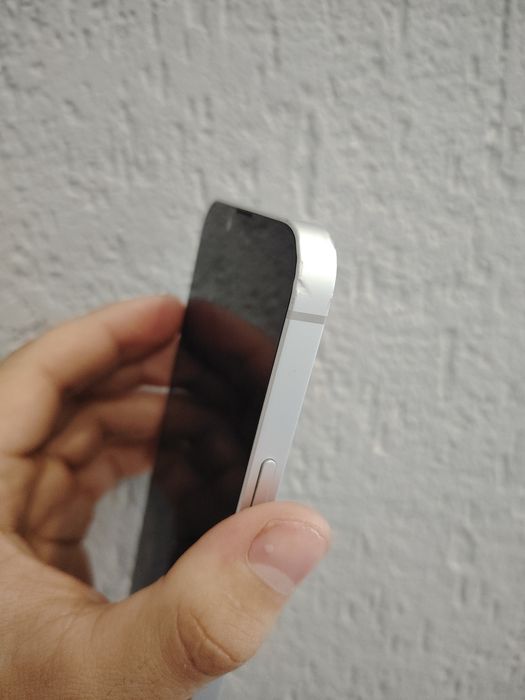 Apple Iphone White 16e 128Gb