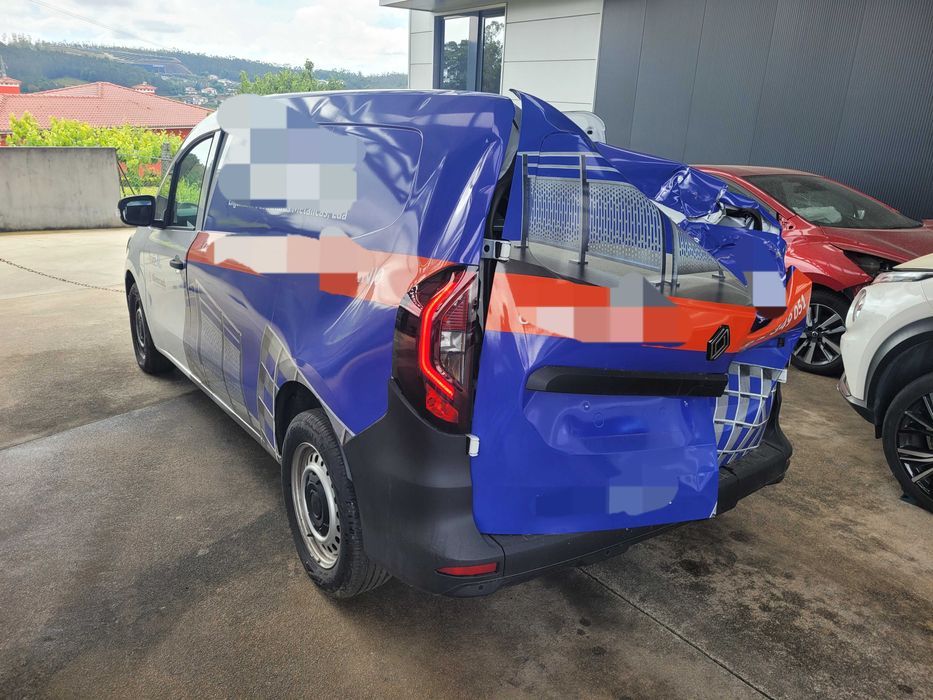 Renault Kangoo 2025 para peças