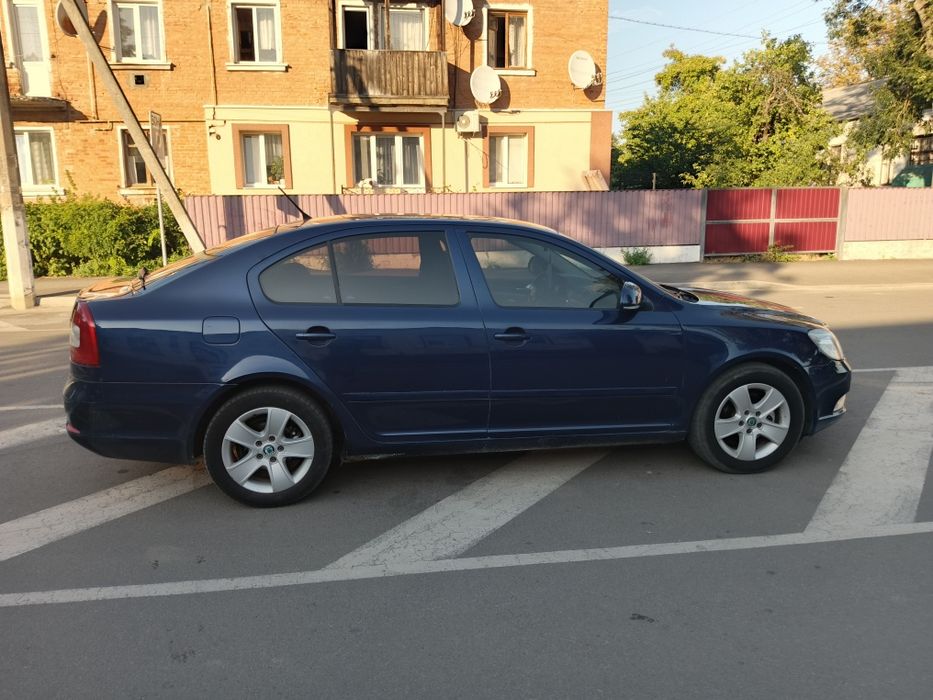 Skoda Octavia 2011   1.6tdi