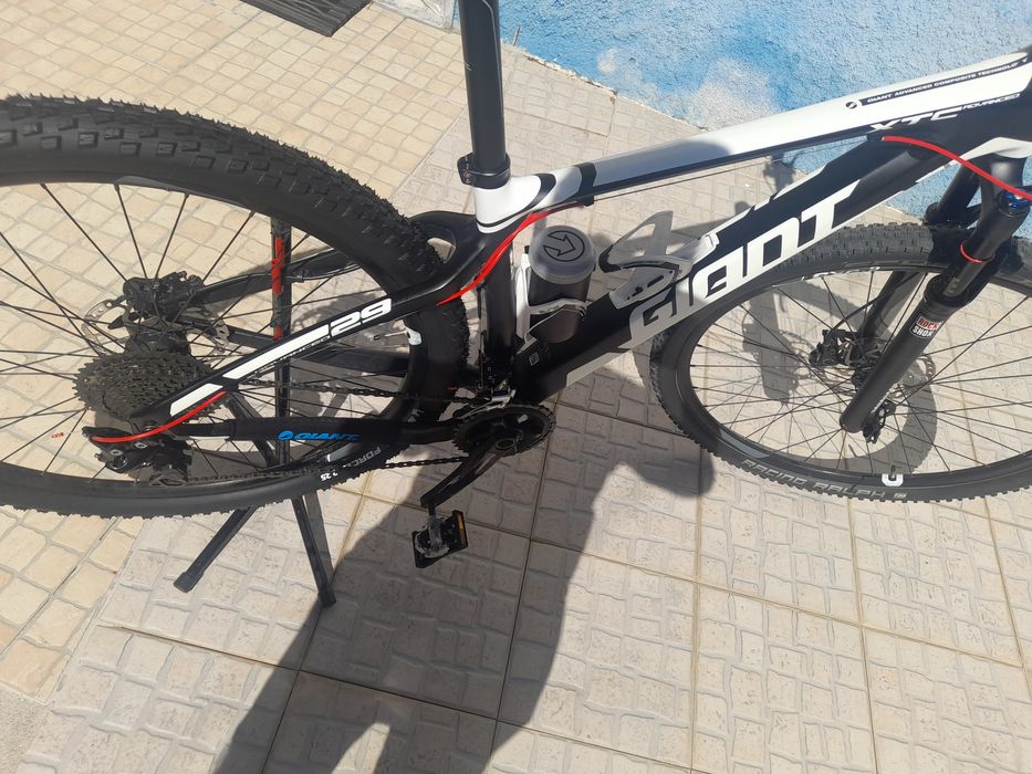 Bicicleta BTT Giant