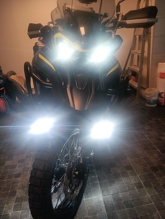 OFERTA de GPS zumo da Garmin Benelli TRK 702X