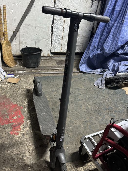 Електросамокат, на запчастини або на відновленнPM350  150кг, 20км./год