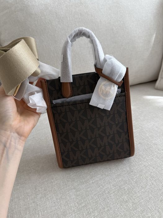 Нова сумка Michael Kors