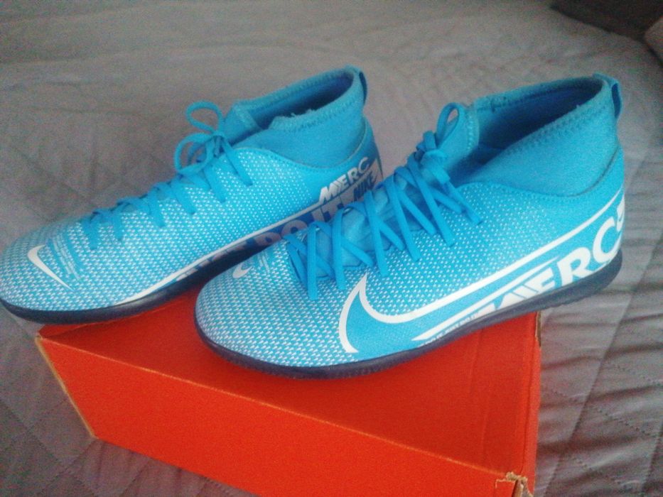 Nike Mercurial Superfly 7 Club IC rozm 38, 5